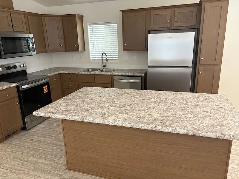 2 bed, 2.0 bath, 1216 sqft, $1,430 — Photo 4