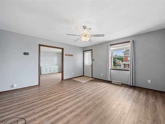 5th image of 519 George St