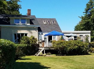 3 Boardman Ave, Manchester, MA 01944