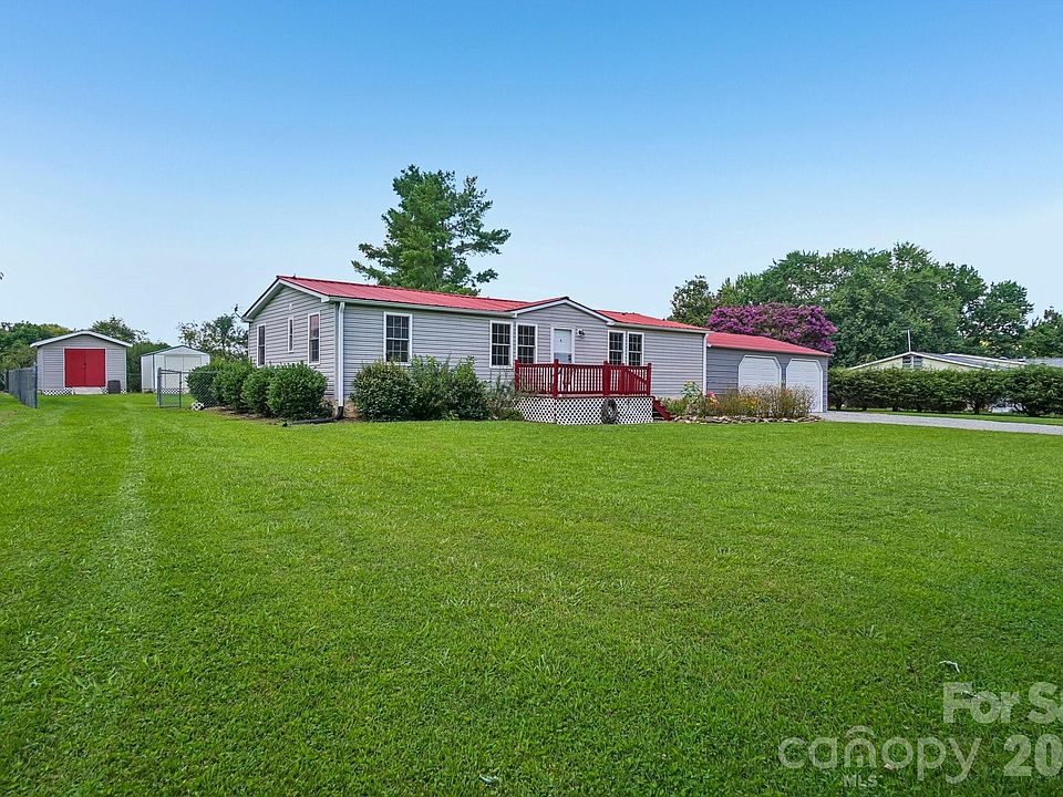 1st image of 210 Leigh Anne Ln