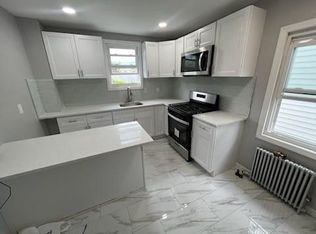 56 S 21st St FLOOR 2, Kenilworth, NJ 07033