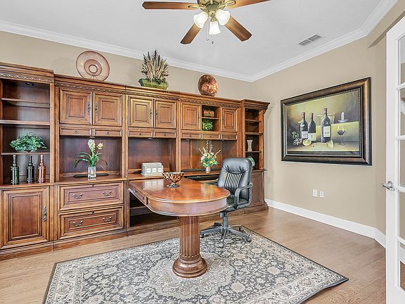 Office / Formal Living Room