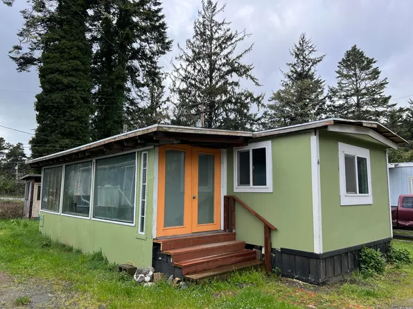 2051 Northcrest Dr #4, Crescent City, CA 95531