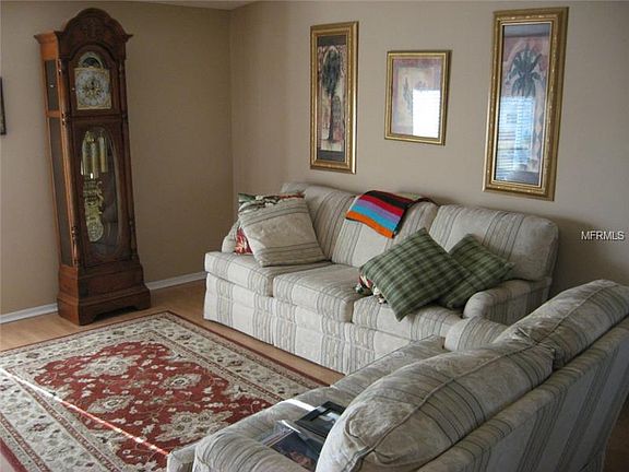 2nd image of 2618 Fiddlewood Ct #871