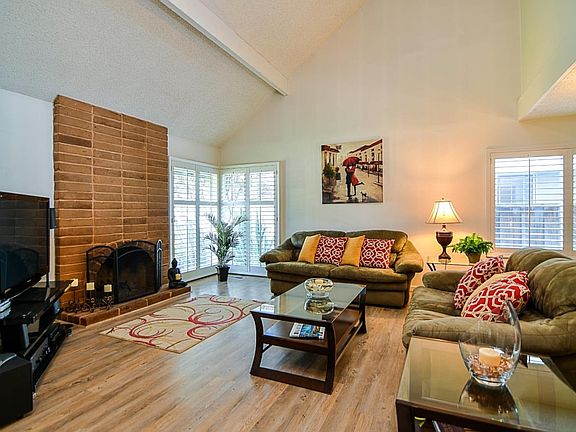 2nd image of 282 Cresta Vista Way