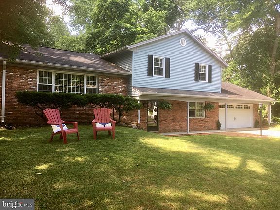 2nd image of 101 Berrywood Dr