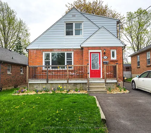 111 Lincoln Pl Photo 1
