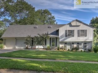 106 E 114th Ter, Kansas City, MO 64114