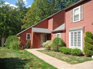4 Edmonds Rd UNIT 4, Concord, MA 01742