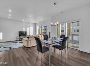 1218 S Sawmill Blvd Unit 104, Heber, UT 84032