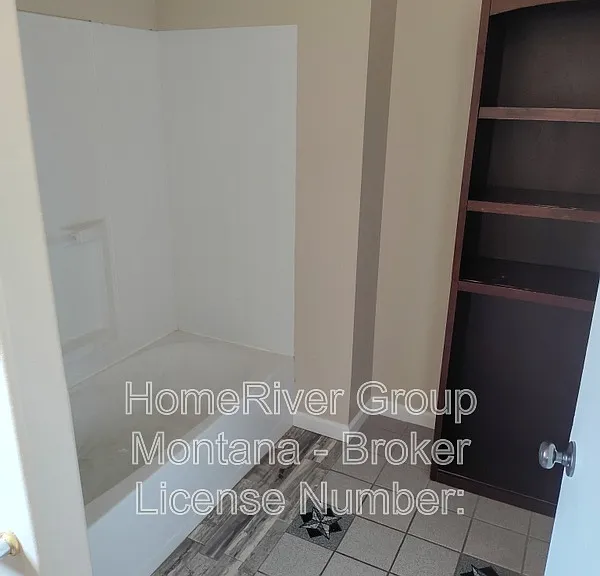 1830 Trail St — Photo 2