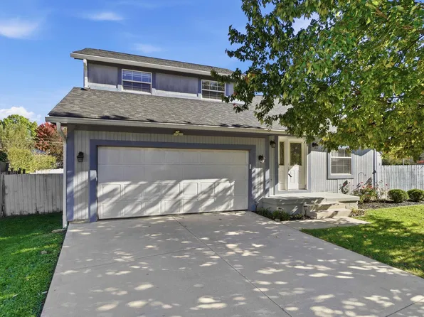 1138 Pacific Ct, Columbus, OH 43085