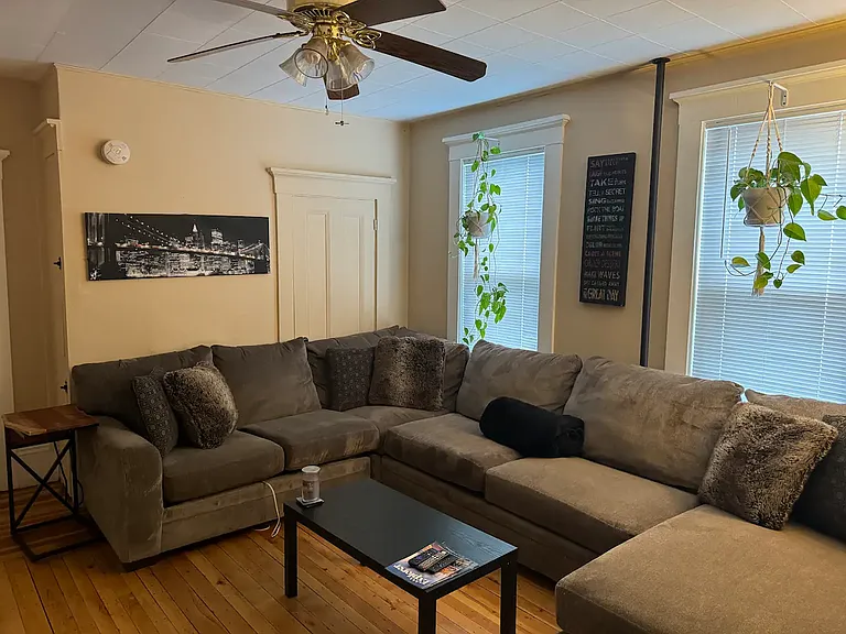 96 Brook St #1 — Photo 4