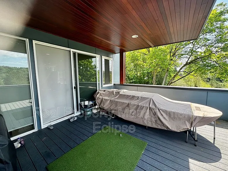 5034 Puget Blvd SW — Photo 11