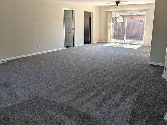 4th image of 2158 Branstetter Ln