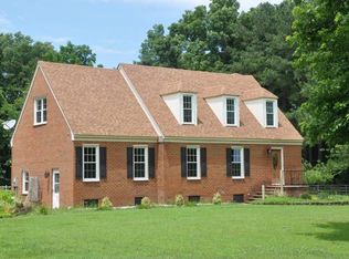 1470 Spring Meadow Ln, Suffolk, VA 23432