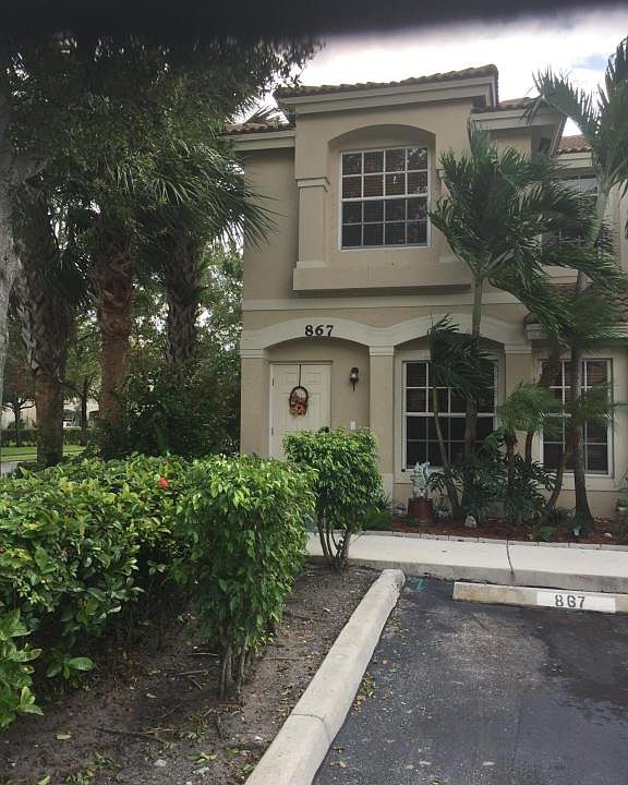 1st image of 867 Summit Lake Dr