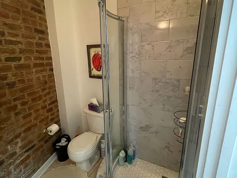 612 N 21st St — Photo 11