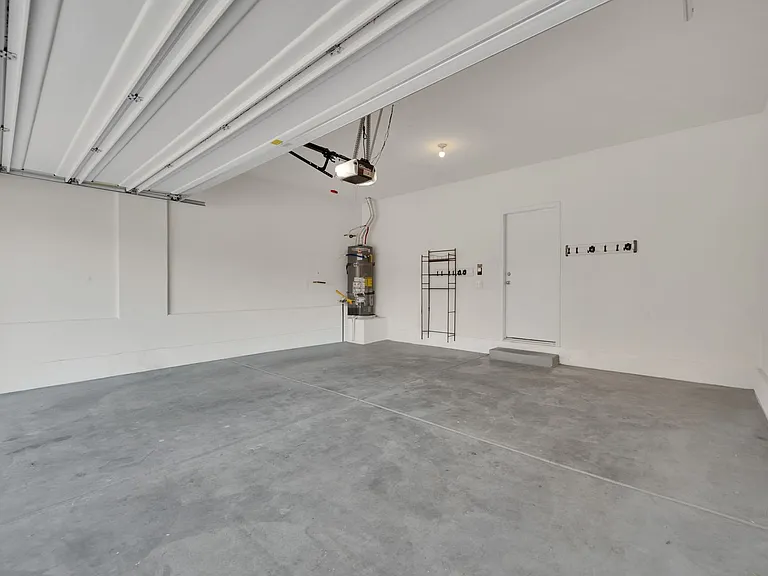 1548 Otero Valley Ct — Photo 14