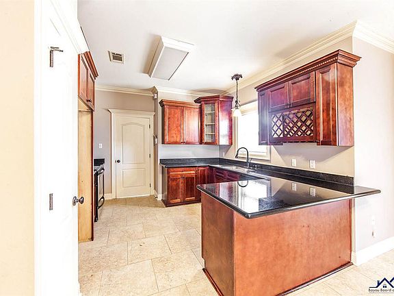 2nd image of 226 Kettle Dr