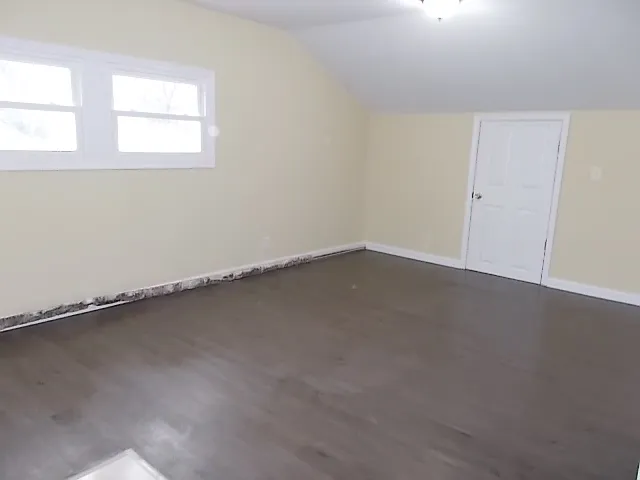 4019 Belle Grove Rd — Photo 10