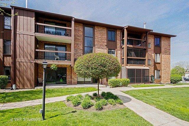 1st image of 7531 175th St APT 412