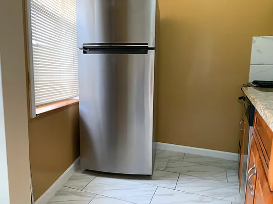 Rented by Coldwell Banker Advantage | media 6