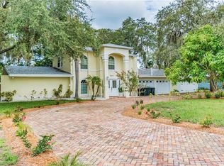 110 Indian Rocks Rd S, Belleair Bluffs, FL 33770
