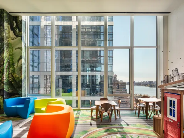 606 West 30th Street image 22 of 25