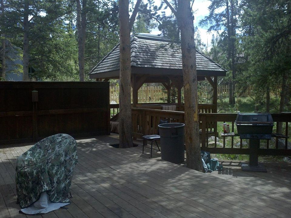 Massive Fenced Back Yard