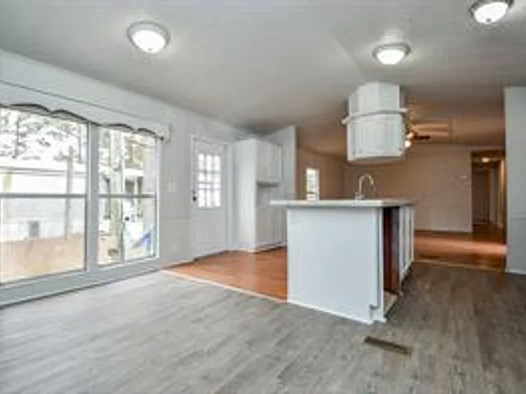 12842 Roy Harris Loop — Photo 13