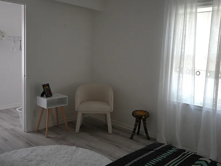 Bedroom2