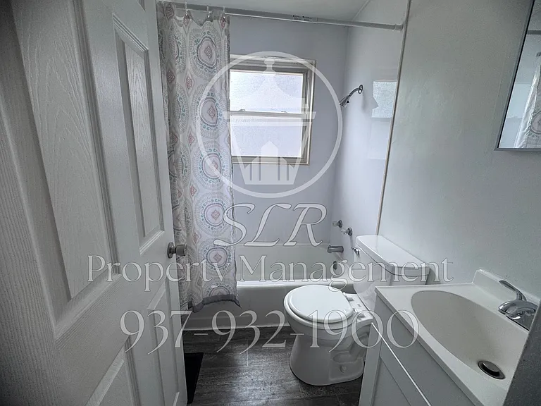 420 E Siebenthaler Ave #2 — Photo 10