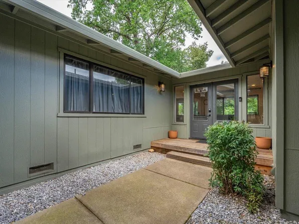4749 Fort Peck St, Shasta Lake, CA 96019