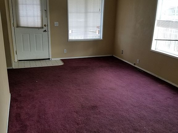 5th image of 405 McClain Dr