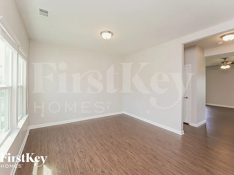 102 Shanache Dr — Photo 6