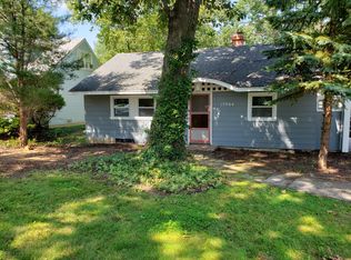 17964 W Big Oaks Rd, Grayslake, IL 60030