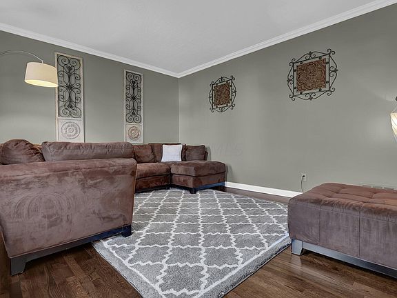 4th image of 2676 Carmel Dr