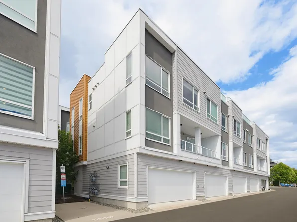 19628 55a Ave #36, Langley, BC V3A 3X1