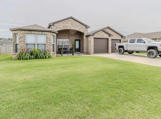 200 Gavin Dr, Paragould, AR 72450
