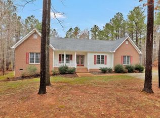 1610 Lake Randolph Dr, Powhatan, VA 23139