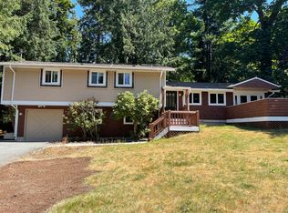170 Mount Olympus Dr SW, Issaquah, WA 98027