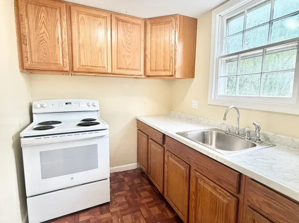81 Sylvan Ave #1, New Haven, CT 06519