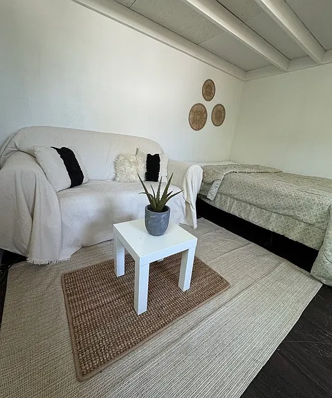114 Yuma St — Photo 4