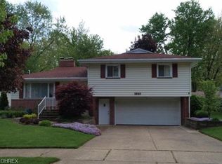 1643 Arthur Dr NW, Warren, OH 44485