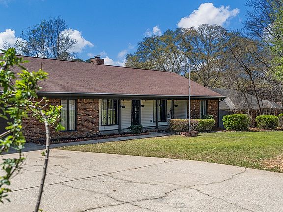 2nd image of 4418 Hedingham Ln