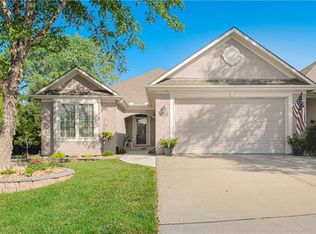 1448 SW Heartwood Dr, Lees Summit, MO 64081