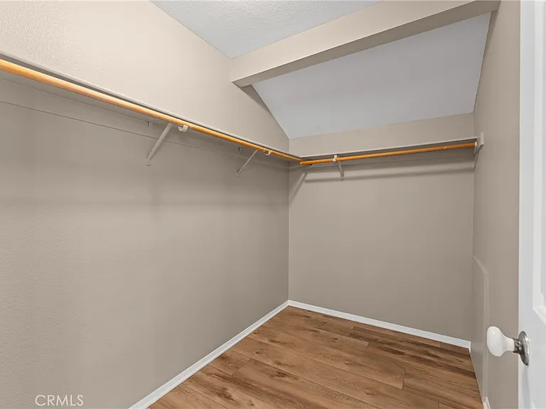 6430 Regents Ct — Photo 23