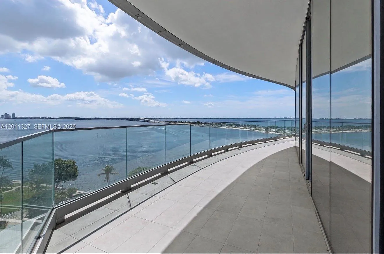 Una Residences — Photo 2