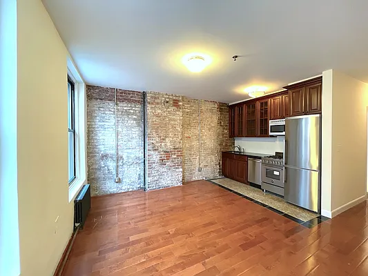 Rented by Compass | media 6